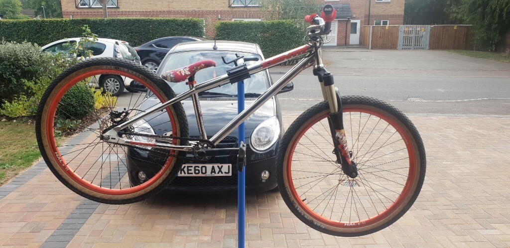 identiti p66 jump bike